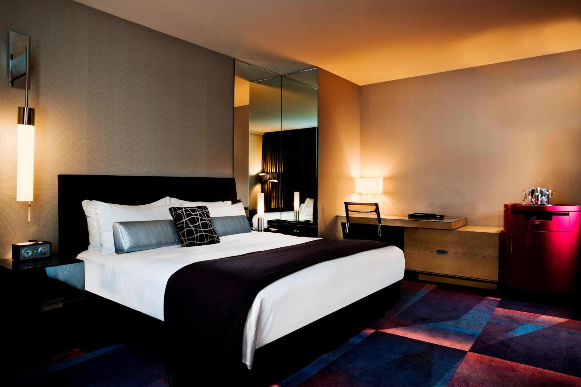 W Minneapolis - The Foshay Eksteriør billede